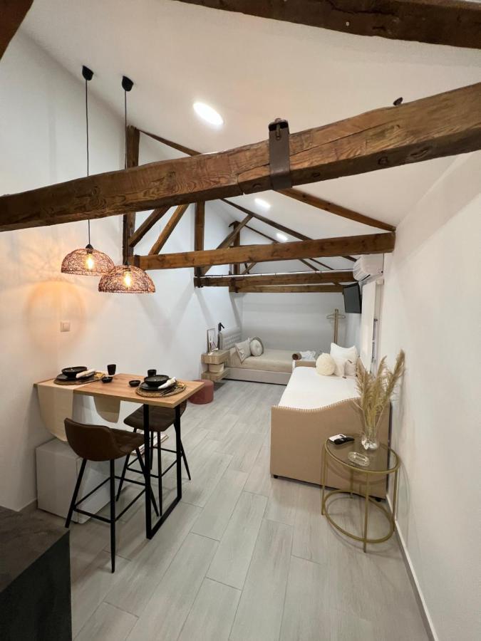 Suites Chic Cozy Эренсия Экстерьер фото